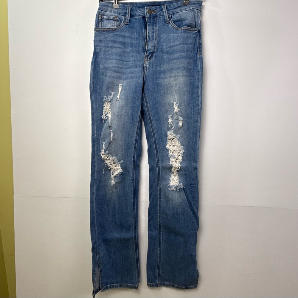Fashion Nova Distressed Straight-Leg Jeans – Size 7 – Excellent Condition - Picture 6 of 15